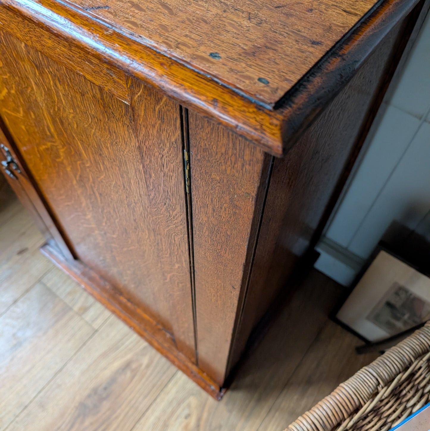 Small Arts and Crafts Oak Cupboard