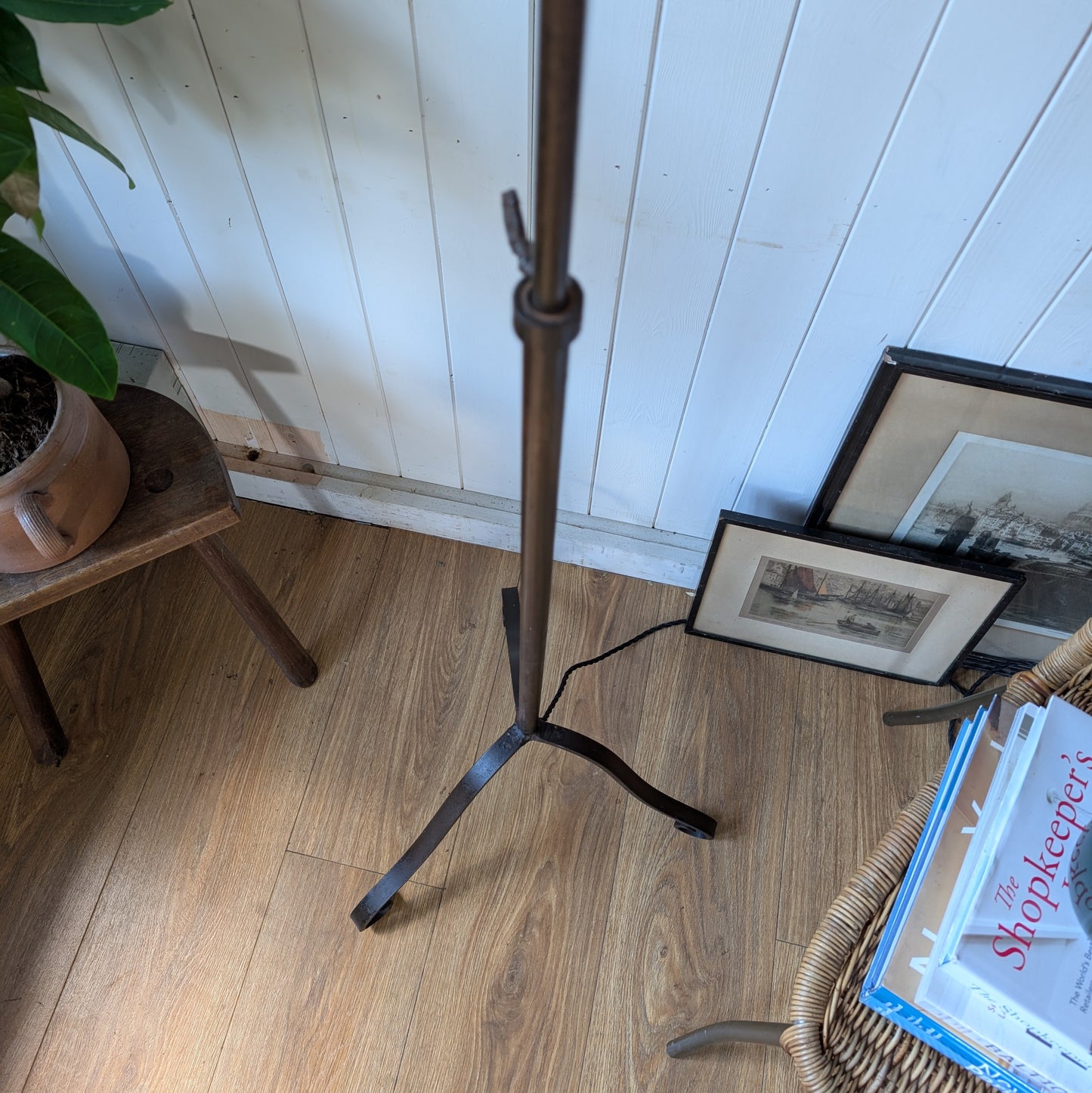 Antique Iron Height Adjustable Floor Lamp
