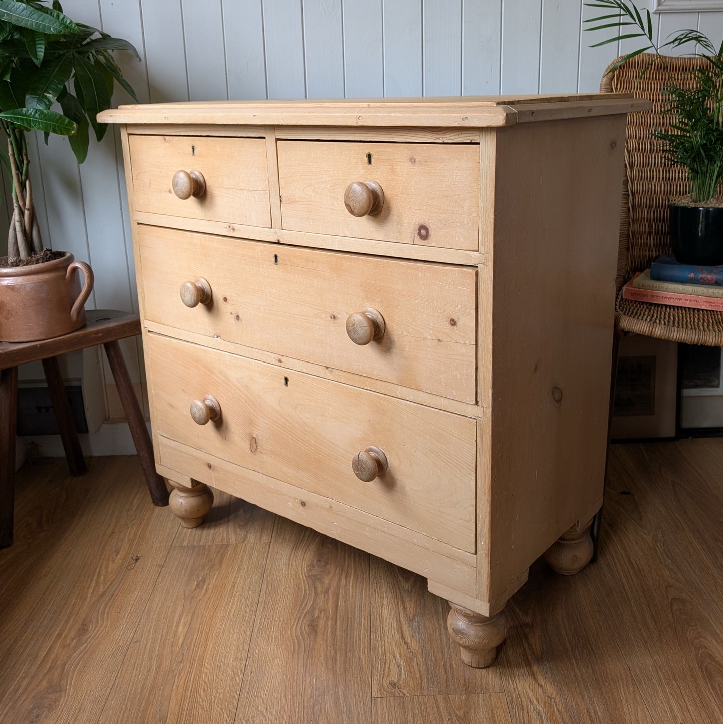 Small Victorian Pine Chest of Drawers