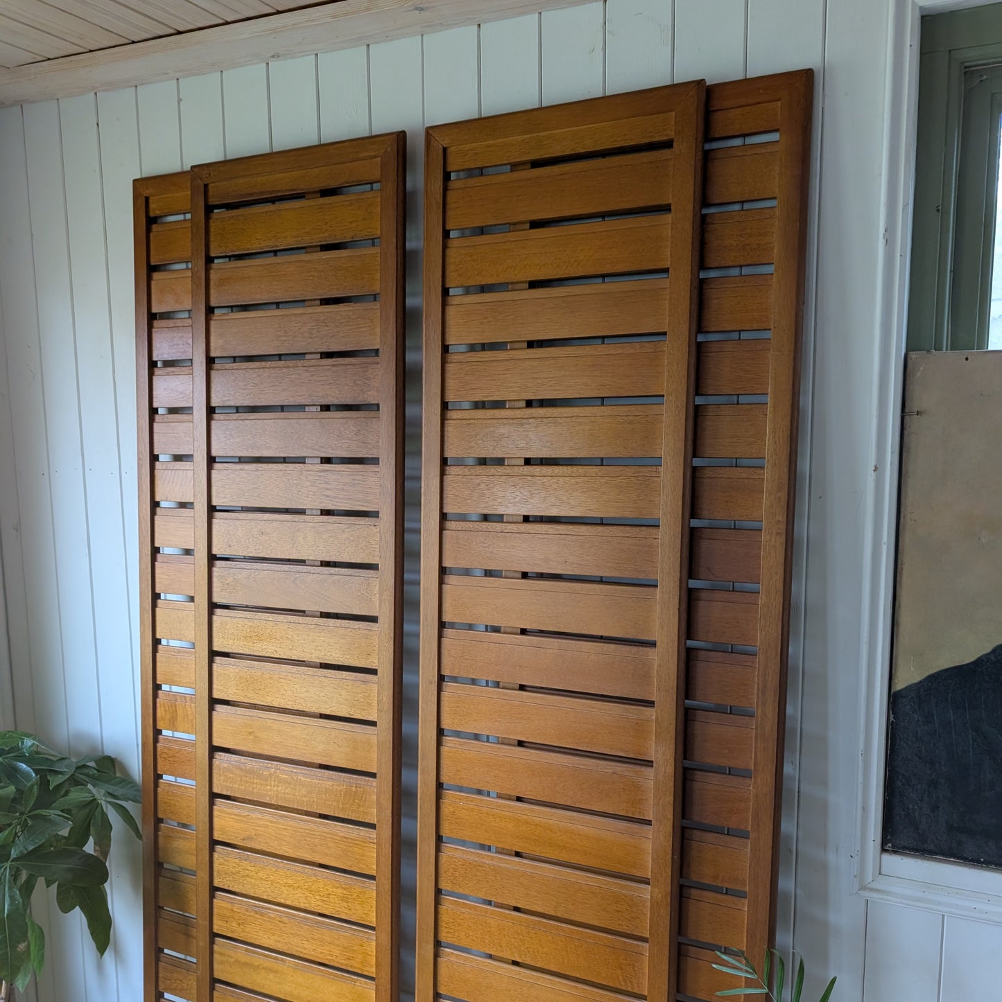 Pair of Ladderax Shelving Uprights