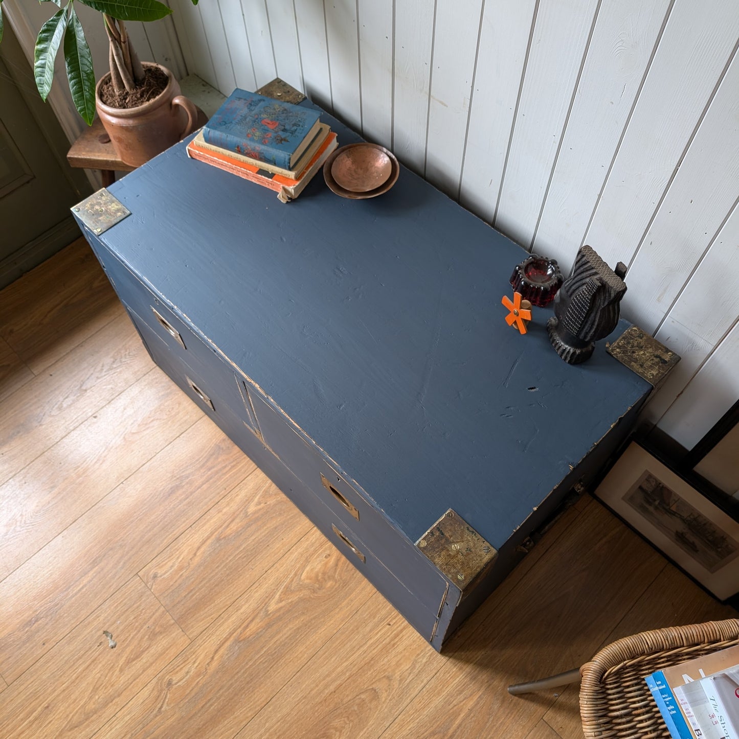 Low Antique Campaign Chest
