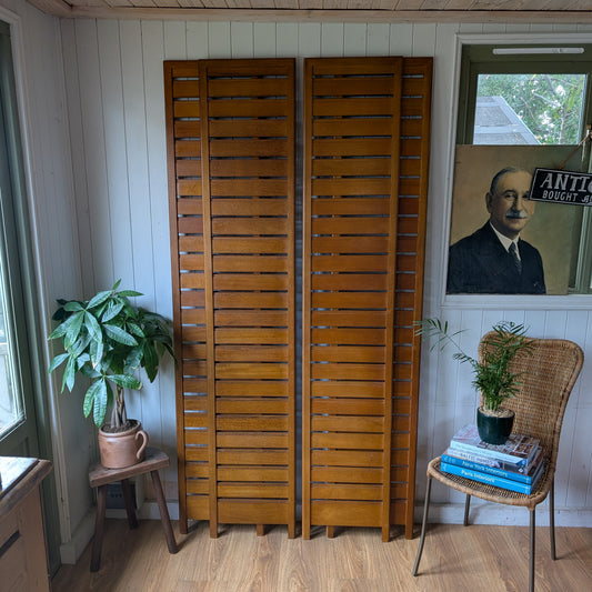 Pair of Ladderax Shelving Uprights