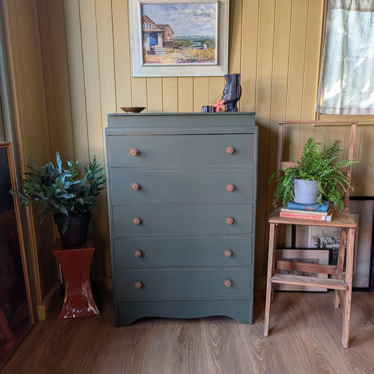 Painted Vintage Chest of Drawers