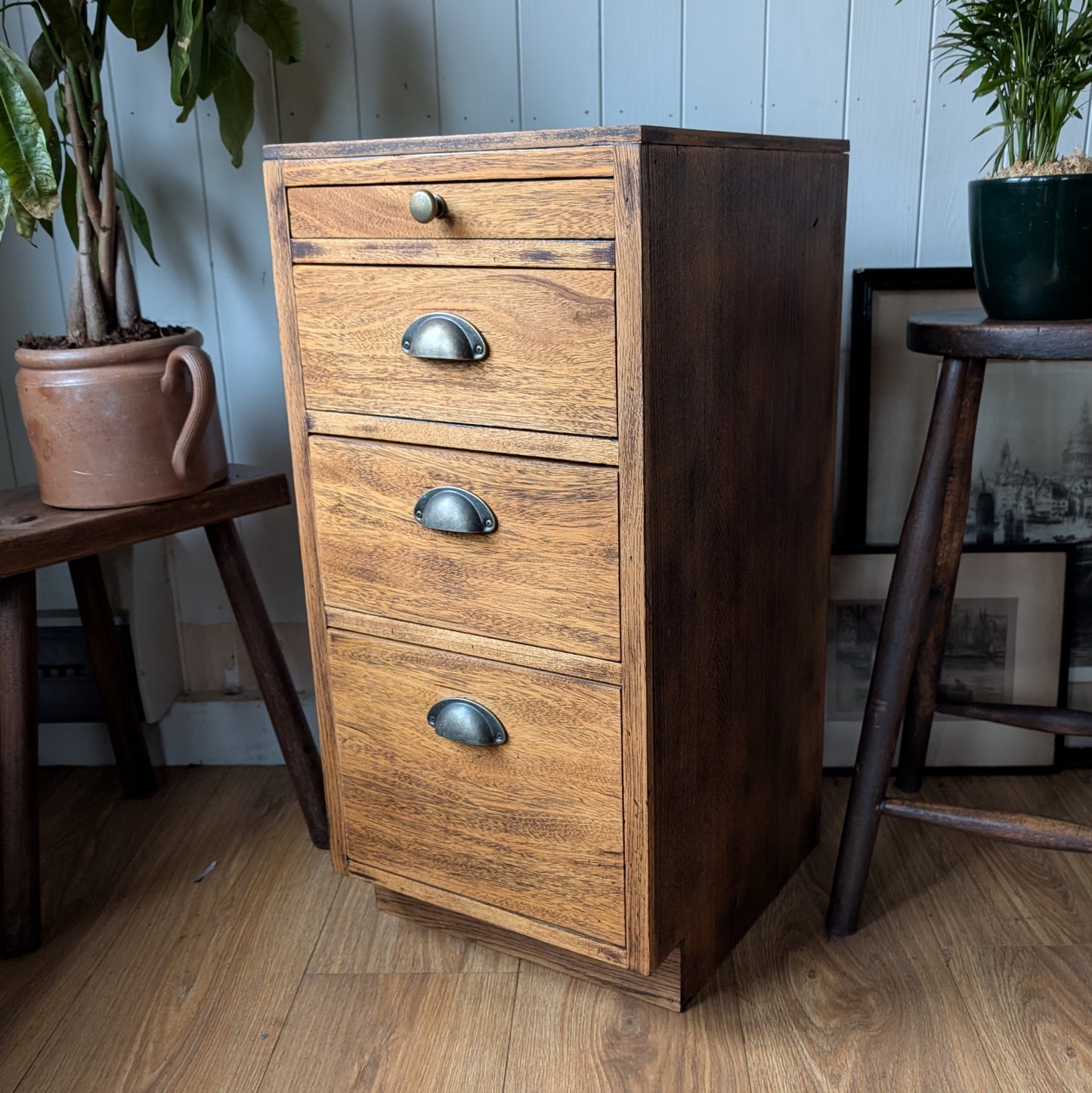 Small Vintage Drawer Unit