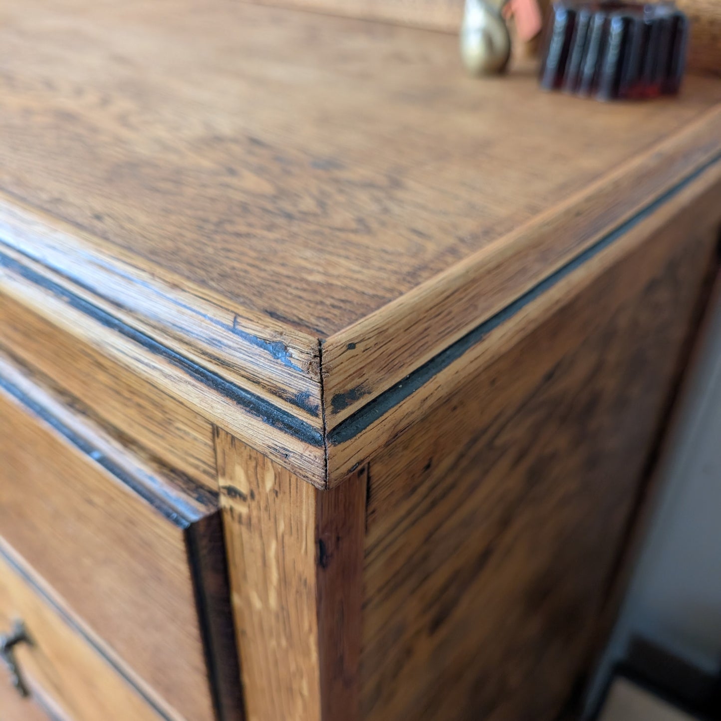 Antique Oak Chest of Drawers