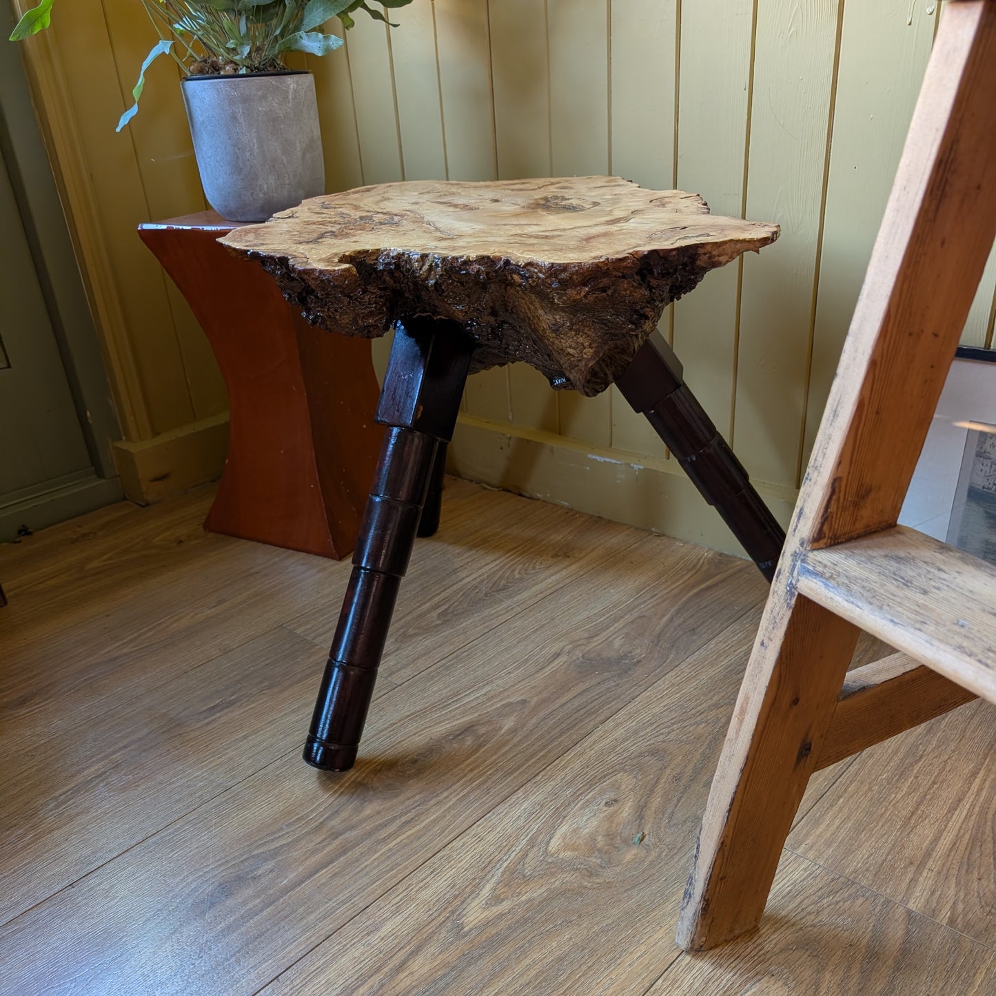 Vintage Studio Craft Burr Wood Tripod Side Table