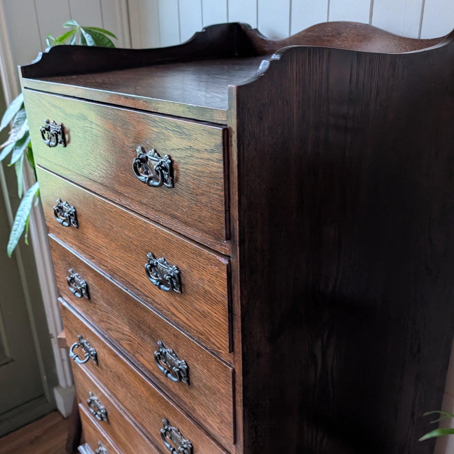 Small Antique Oak Chest of Drawers