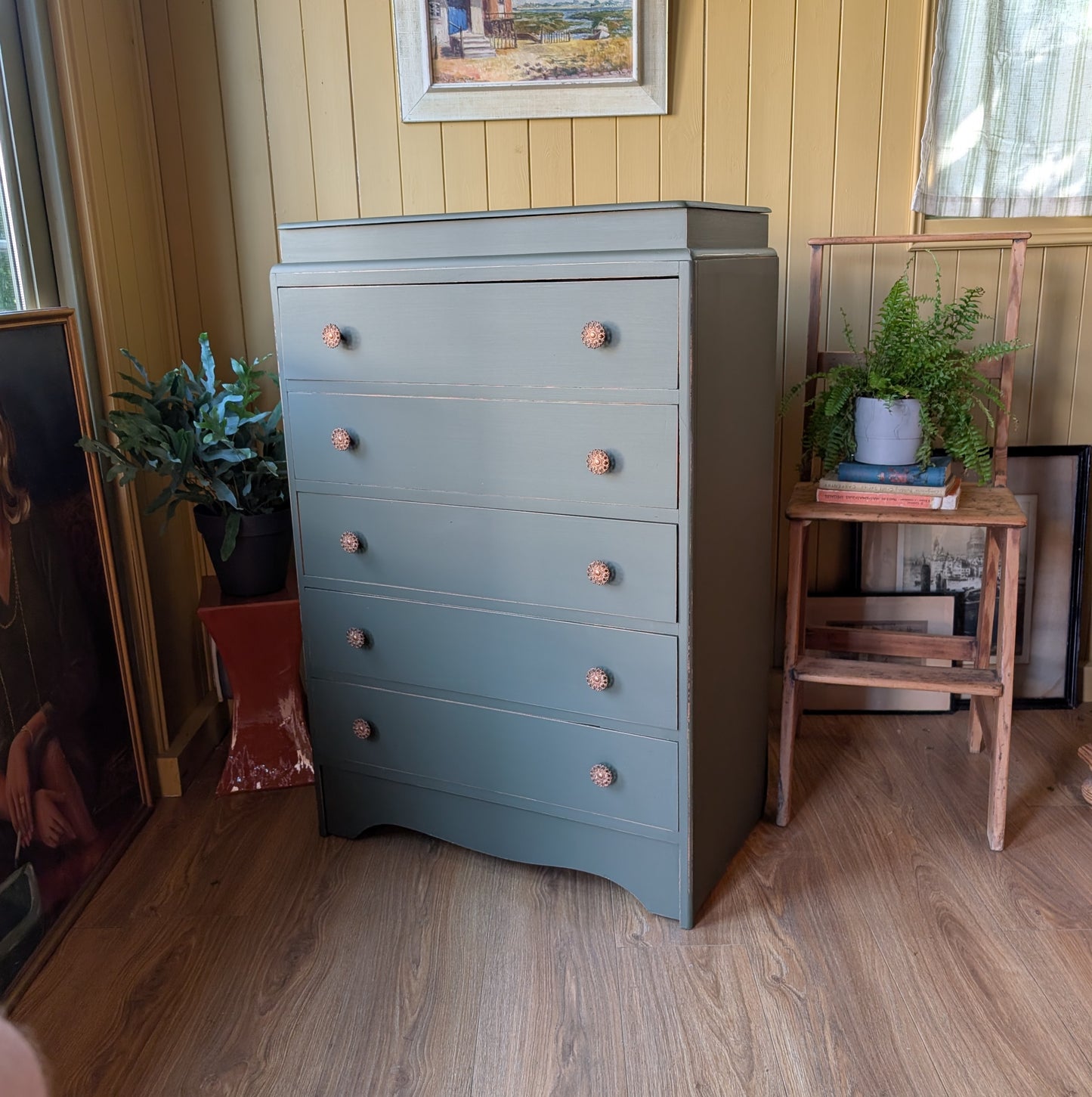 Painted Vintage Chest of Drawers