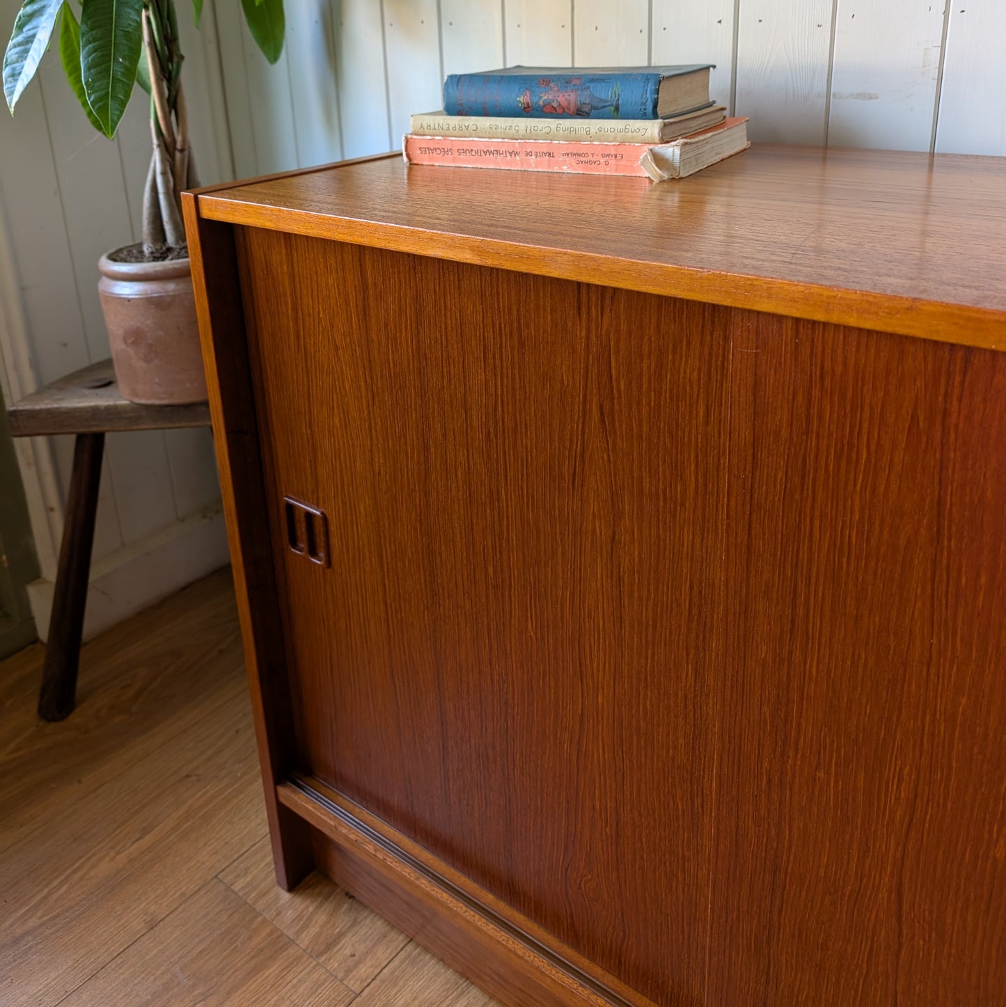 Mid Century Danish Cupboard [ref:7386]