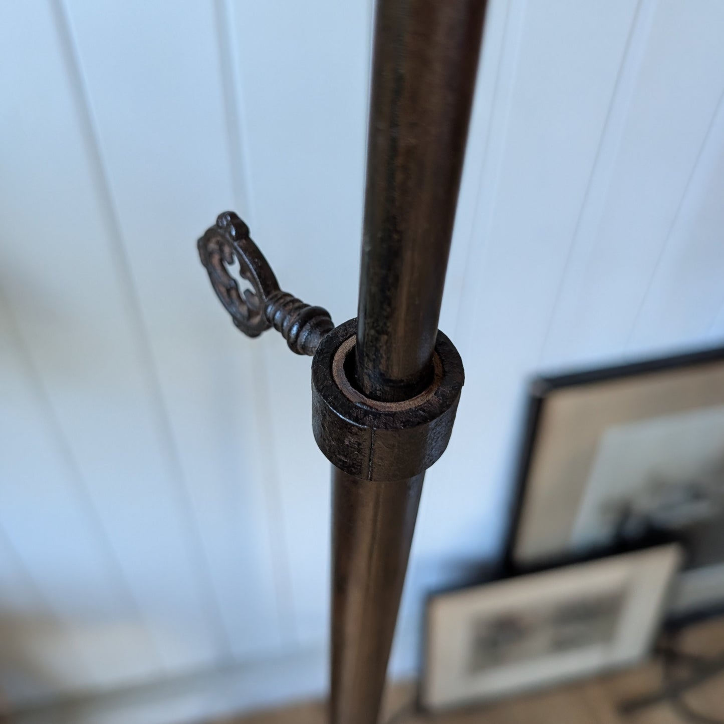 Antique Iron Height Adjustable Floor Lamp