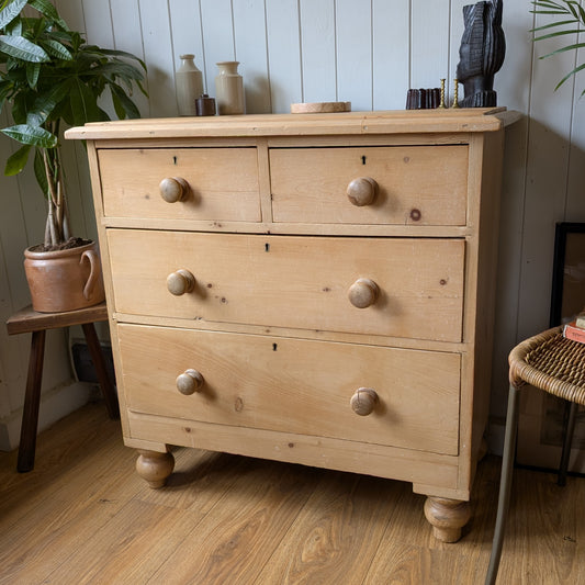 Small Victorian Pine Chest of Drawers