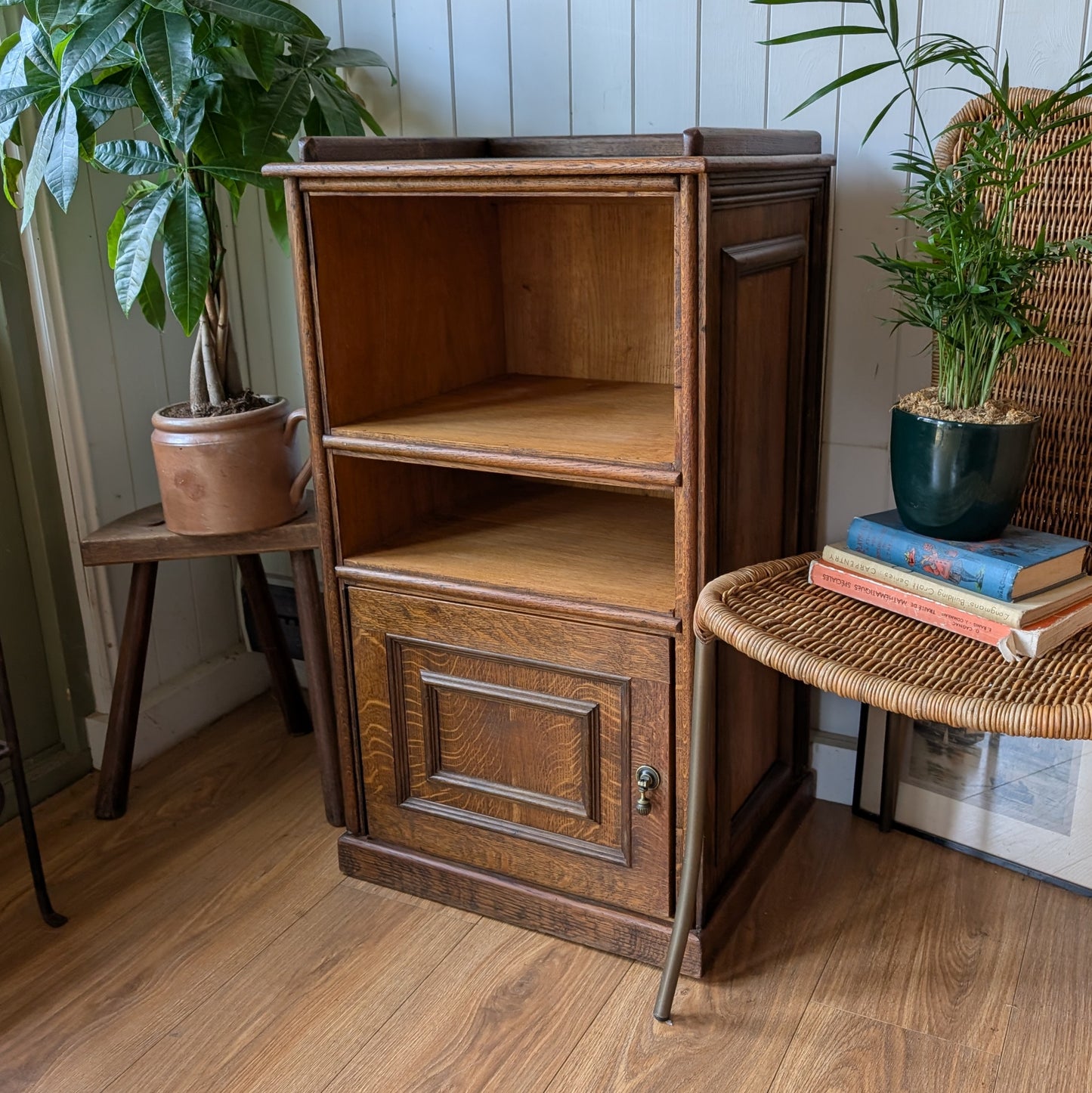 Small Antique Oak Cupboard