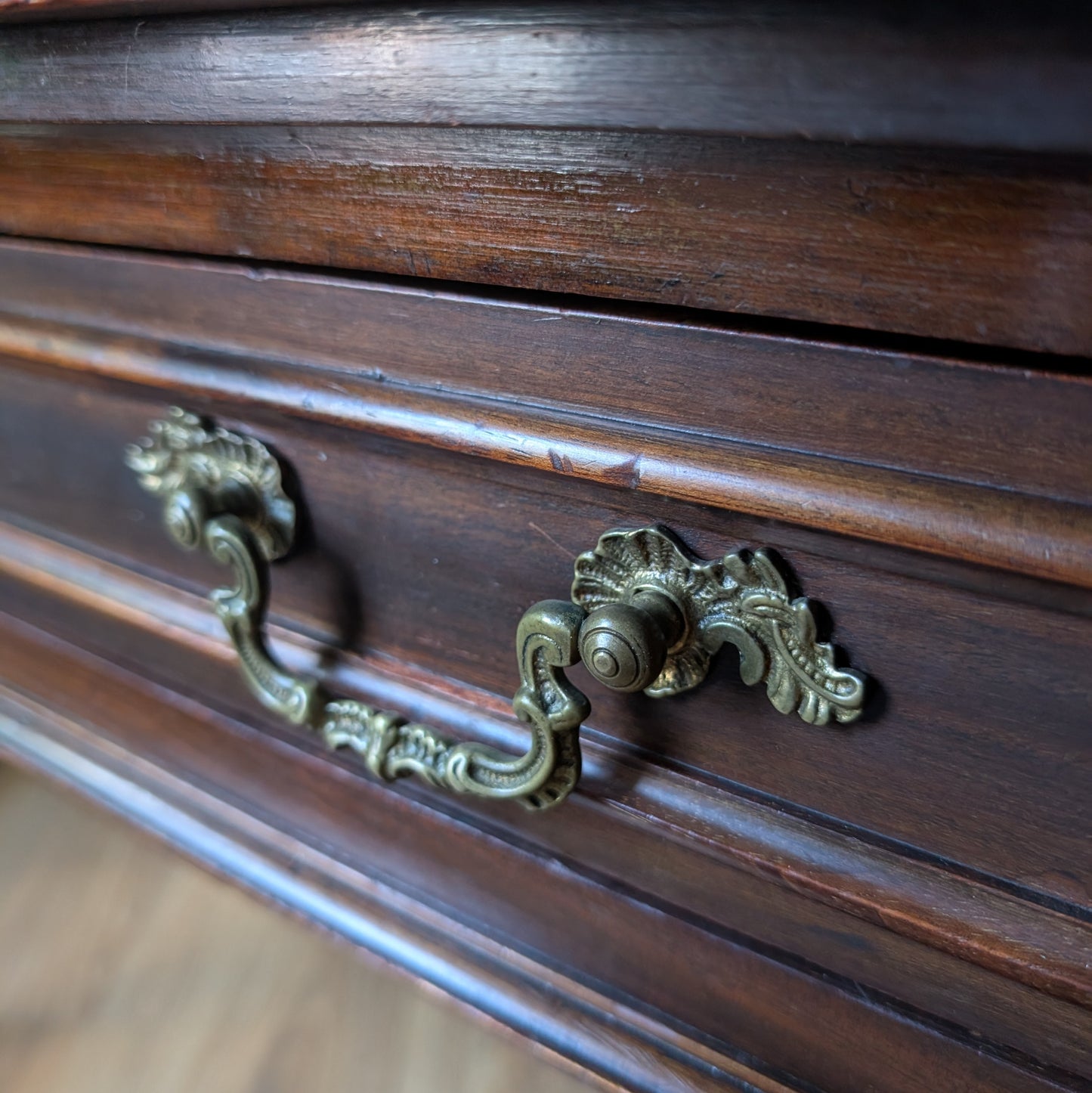 Antique Queen Anne Style Writing Desk with Cabriole Legs