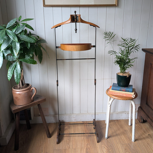 Antique Gentleman's Valet