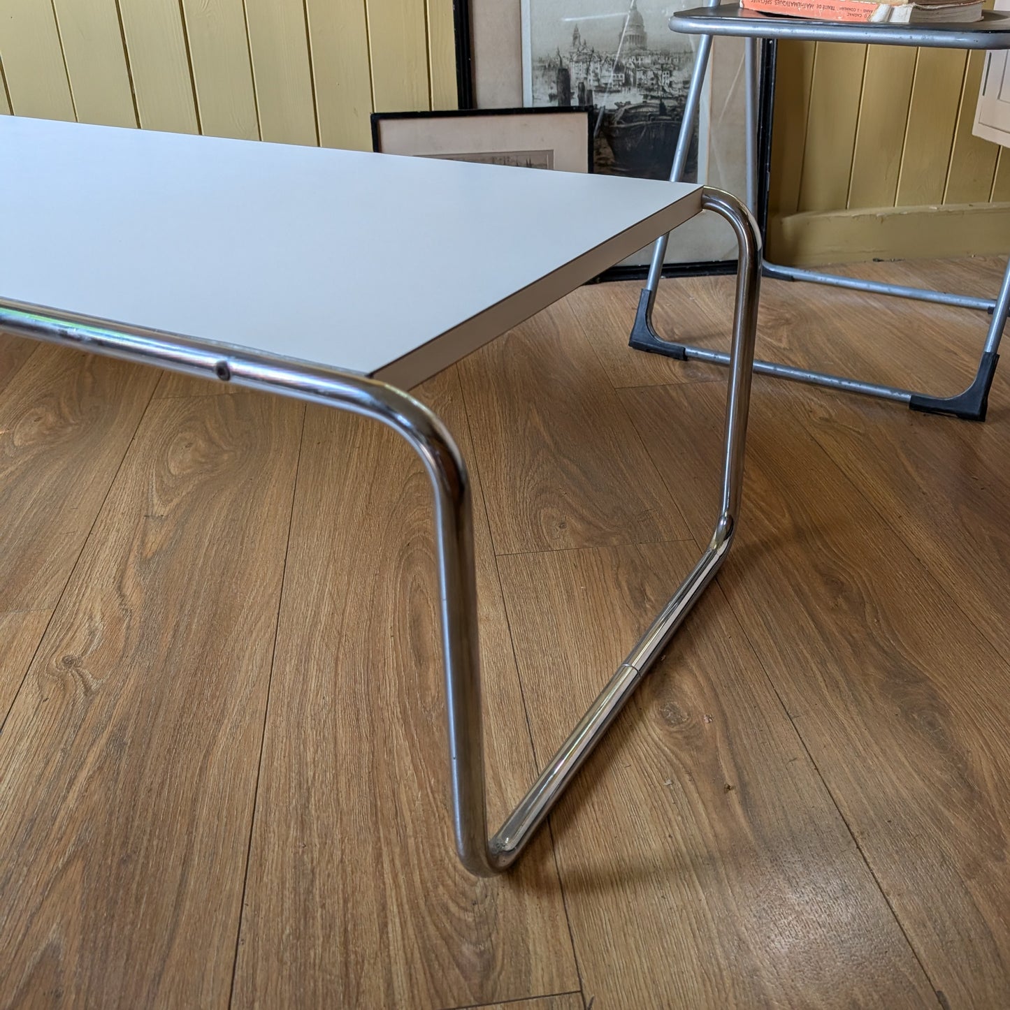 Minimalist Mid-Century Bauhaus Design Coffee Table