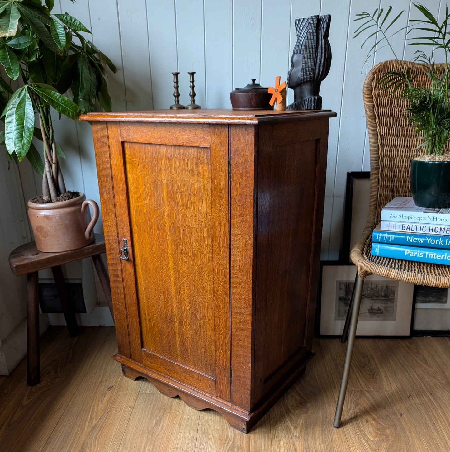 Small Arts and Crafts Oak Cupboard
