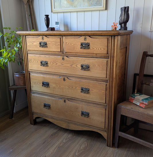 Antique Chest of Drawers