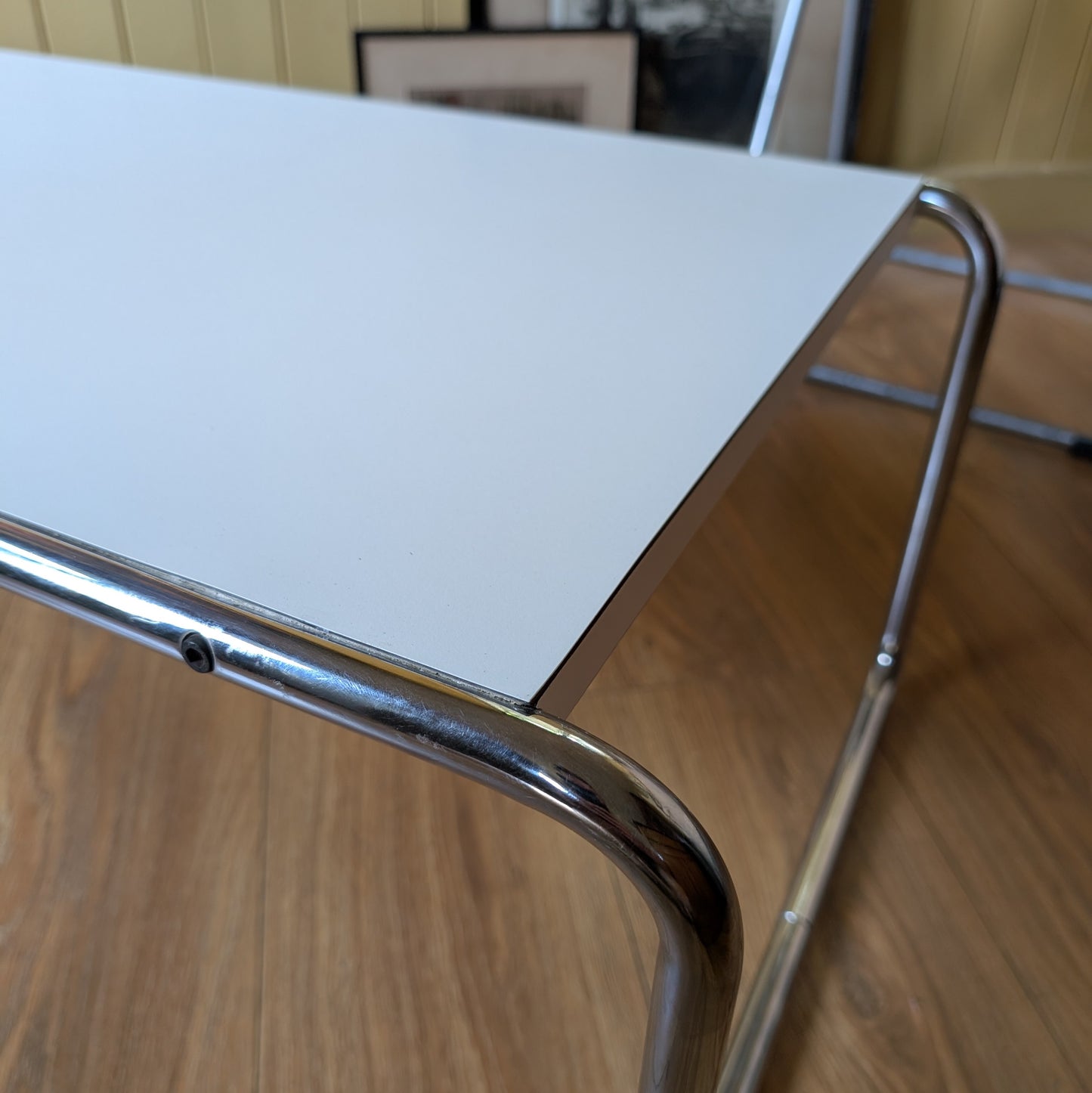 Minimalist Mid-Century Bauhaus Design Coffee Table