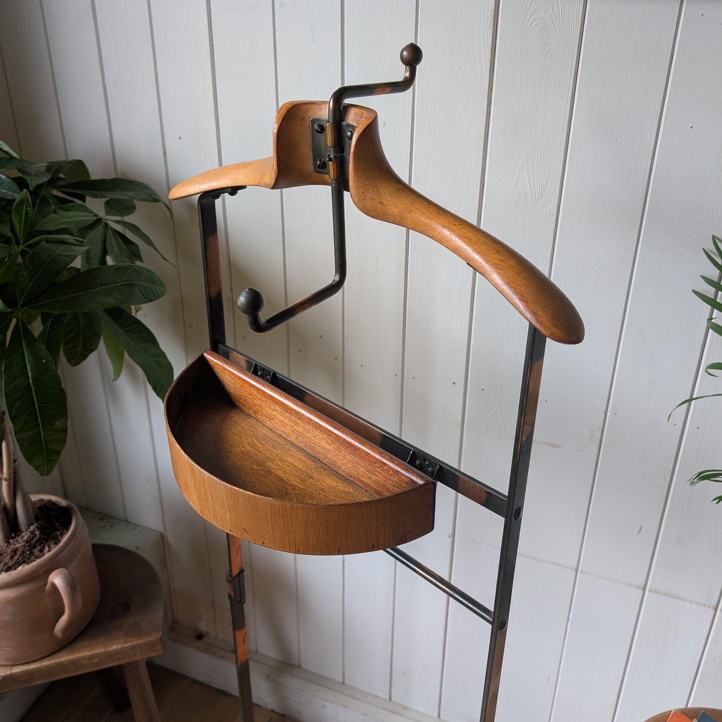 Antique Gentleman's Valet