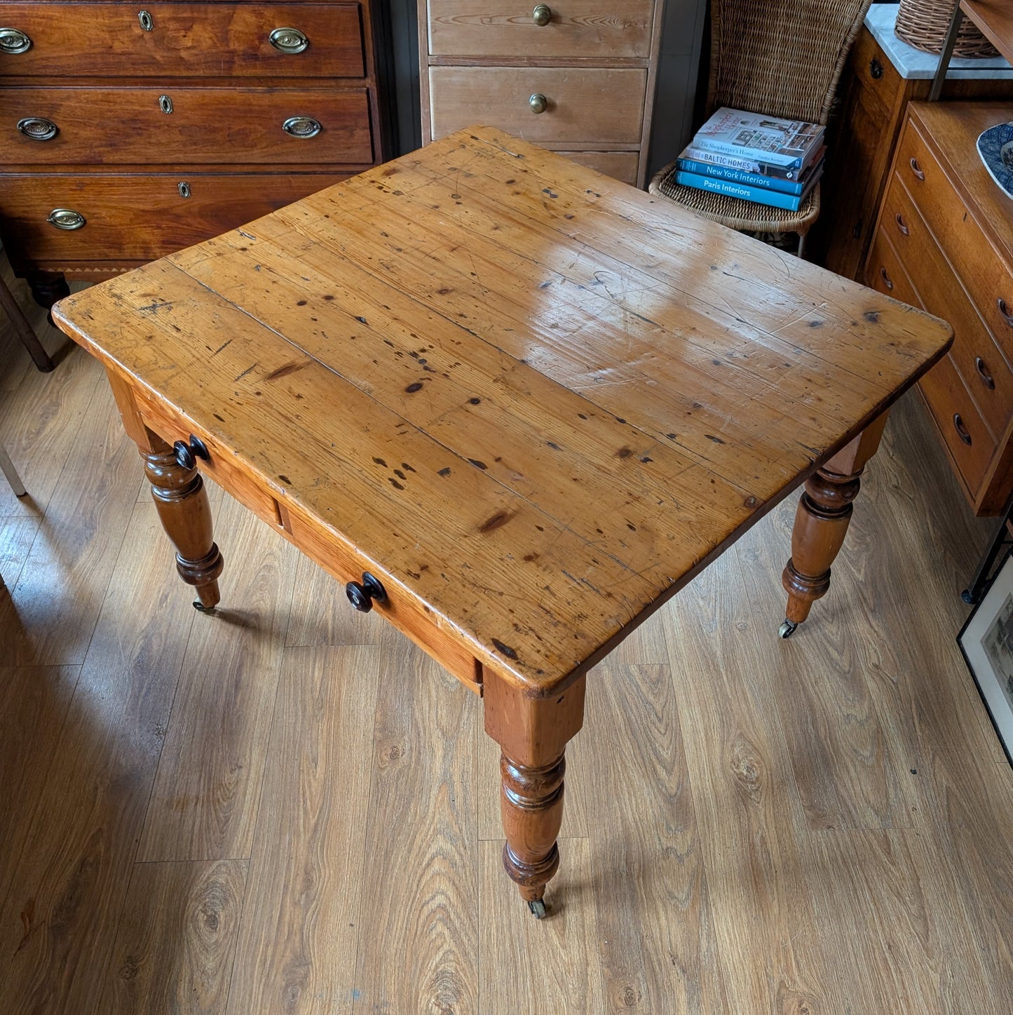 Victorian Pine Farmhouse Table