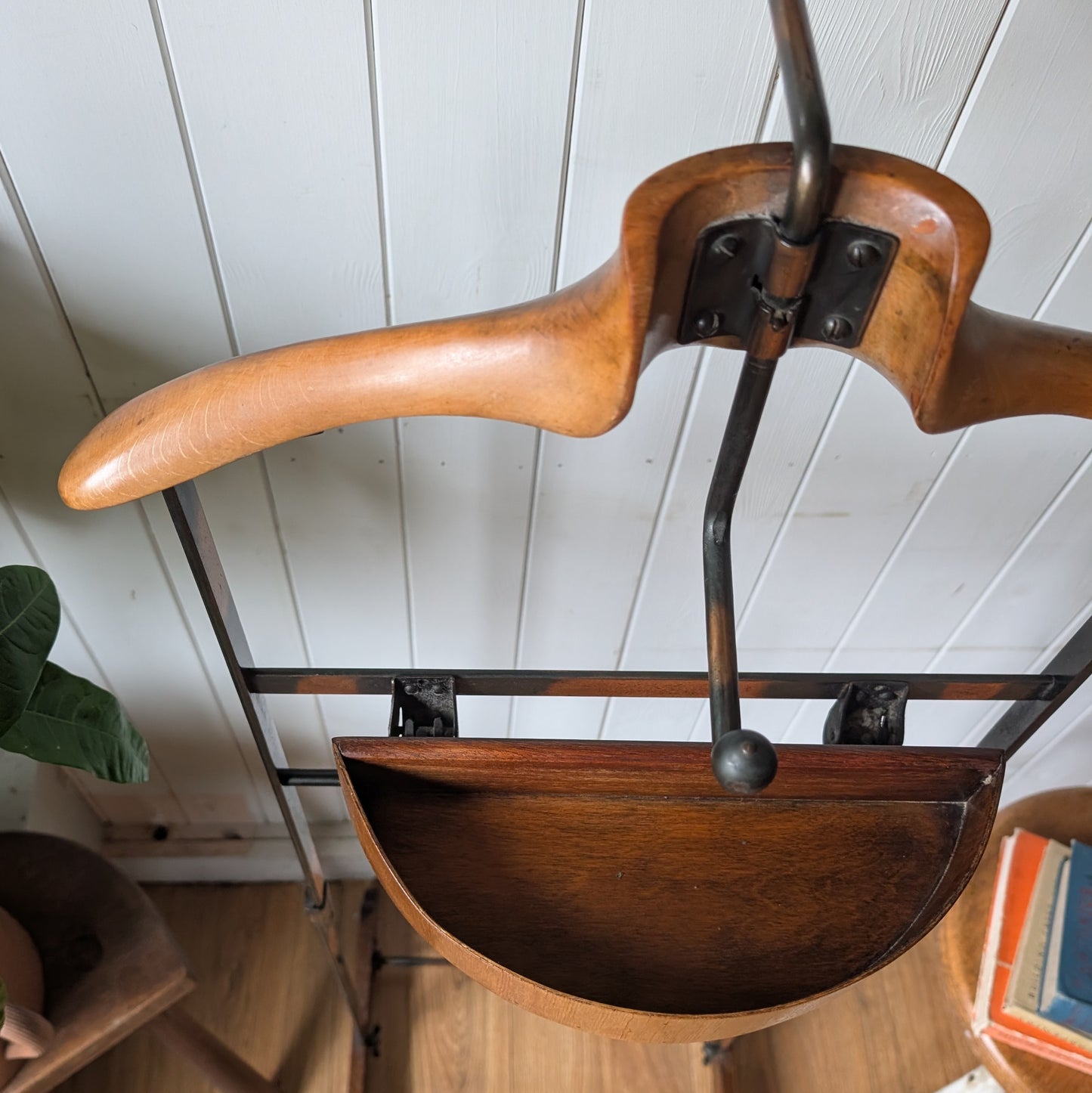 Antique Gentleman's Valet