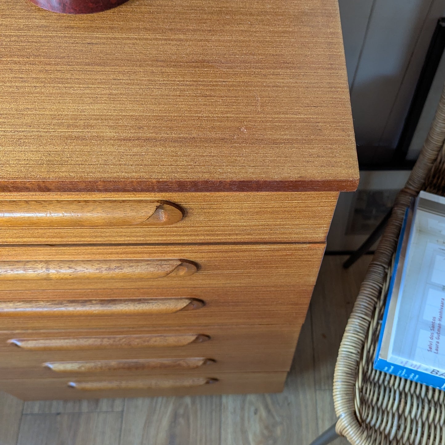Mid Century Chest of Drawers