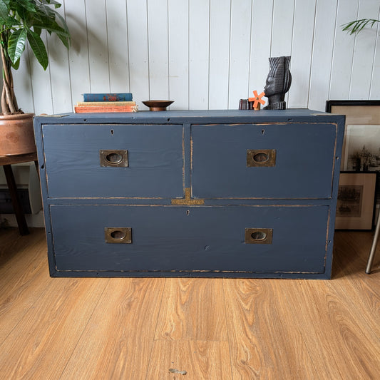 Low Antique Campaign Chest